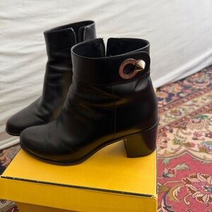 FENDI Black Women's Leather Ankle Boots